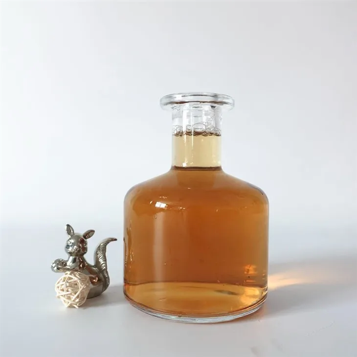 قیمت کارخانه بطری مشروبات الکلی شیشه ای شکمدار گلدان سفید کریستالی 750 میلی لیتری 560 گرمی