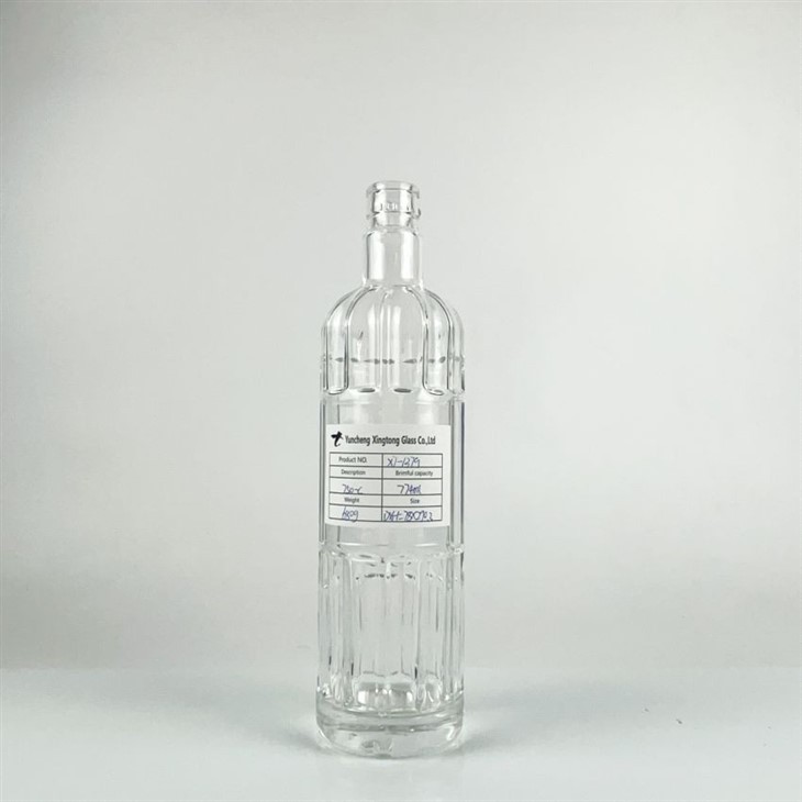 750ml 680g Round Tall Whisky Vodka Tequila Glass Bottles