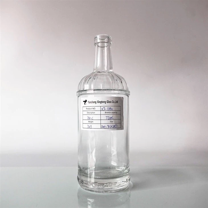 750ml 730g Round Traditional Transparent Flint Glass Liquor Vodka Bottle