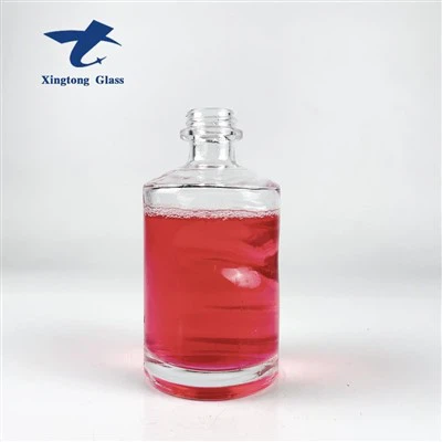 تفاوت بین یک بطری شیشه‌ای ۵۰۰ میلی‌لیتری و یک بطری پلاستیکی چیست؟